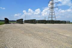 Budowa nasypów do mostów tymczasowych